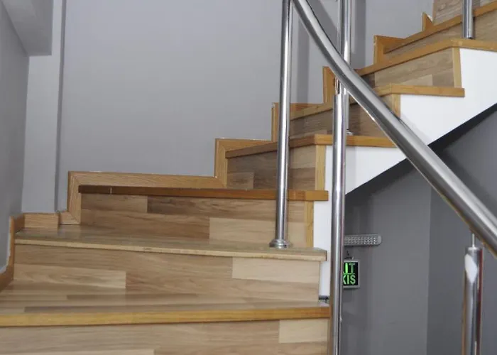 Aparthotel Hisar Bayazit 3*